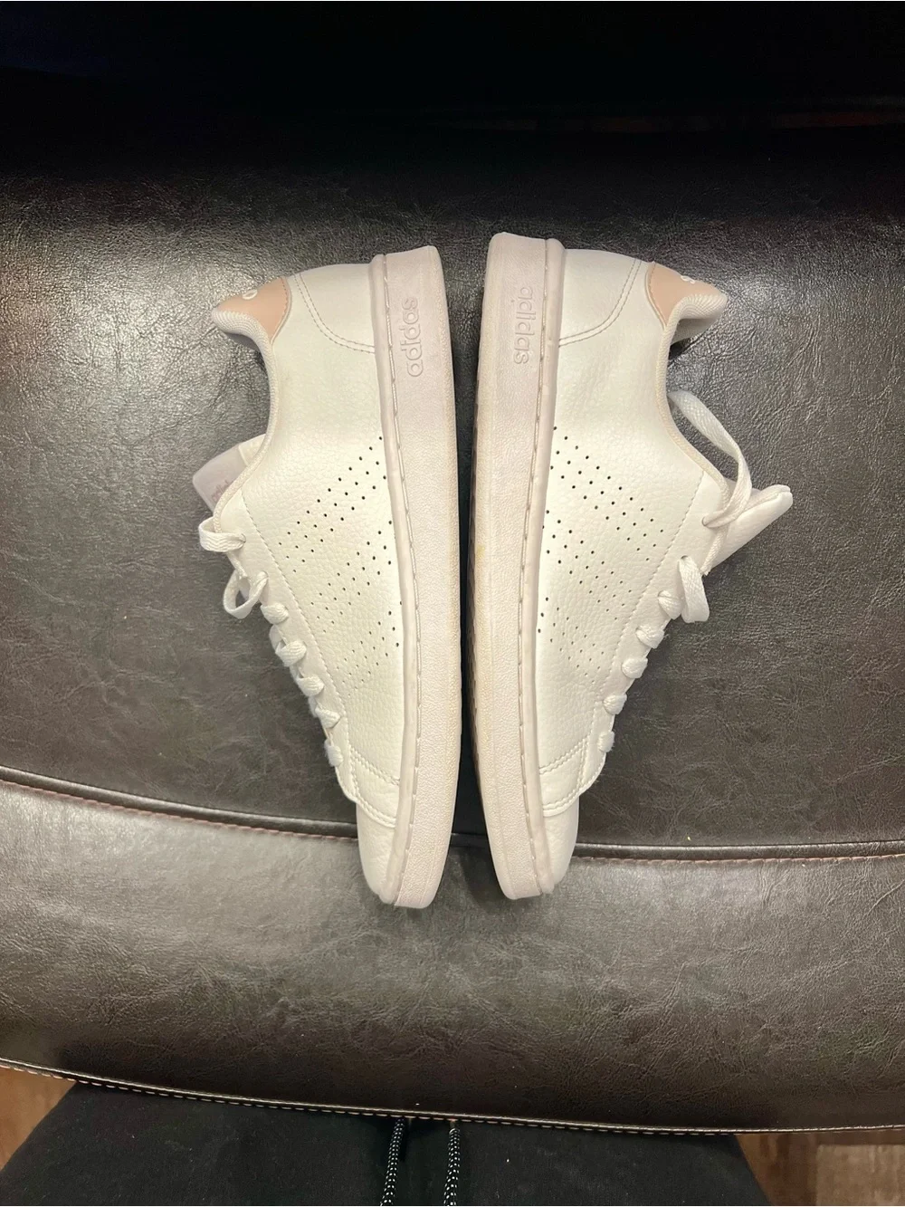 Adidas Advantage Clean Sneaker - Women's Size US 7.5 / UK 6 - Cloud White